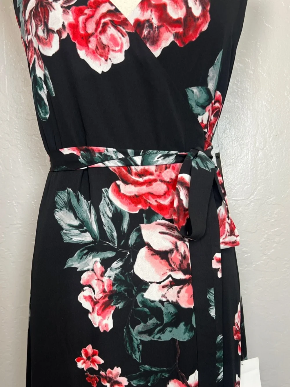 LULUS Women’s Size S Black Floral Print‎ Flirtation Sleeveless Wrap Maxi Dress